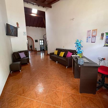 Hostel La Hormiga Баричара Экстерьер фото