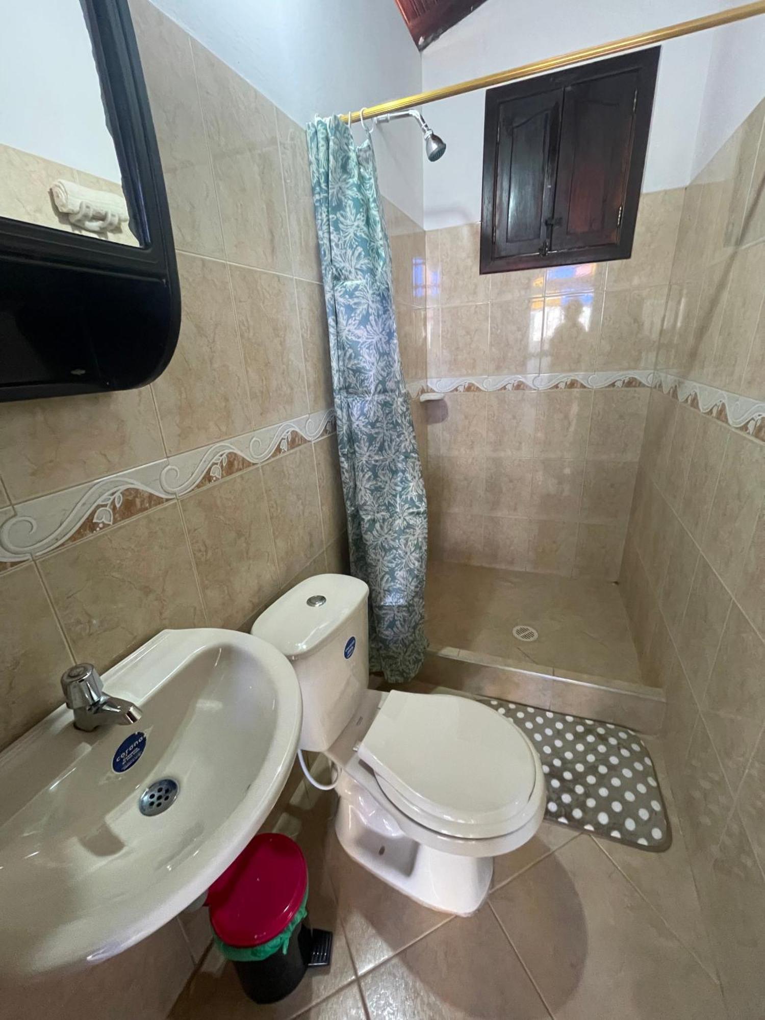 Hostel La Hormiga Баричара Экстерьер фото