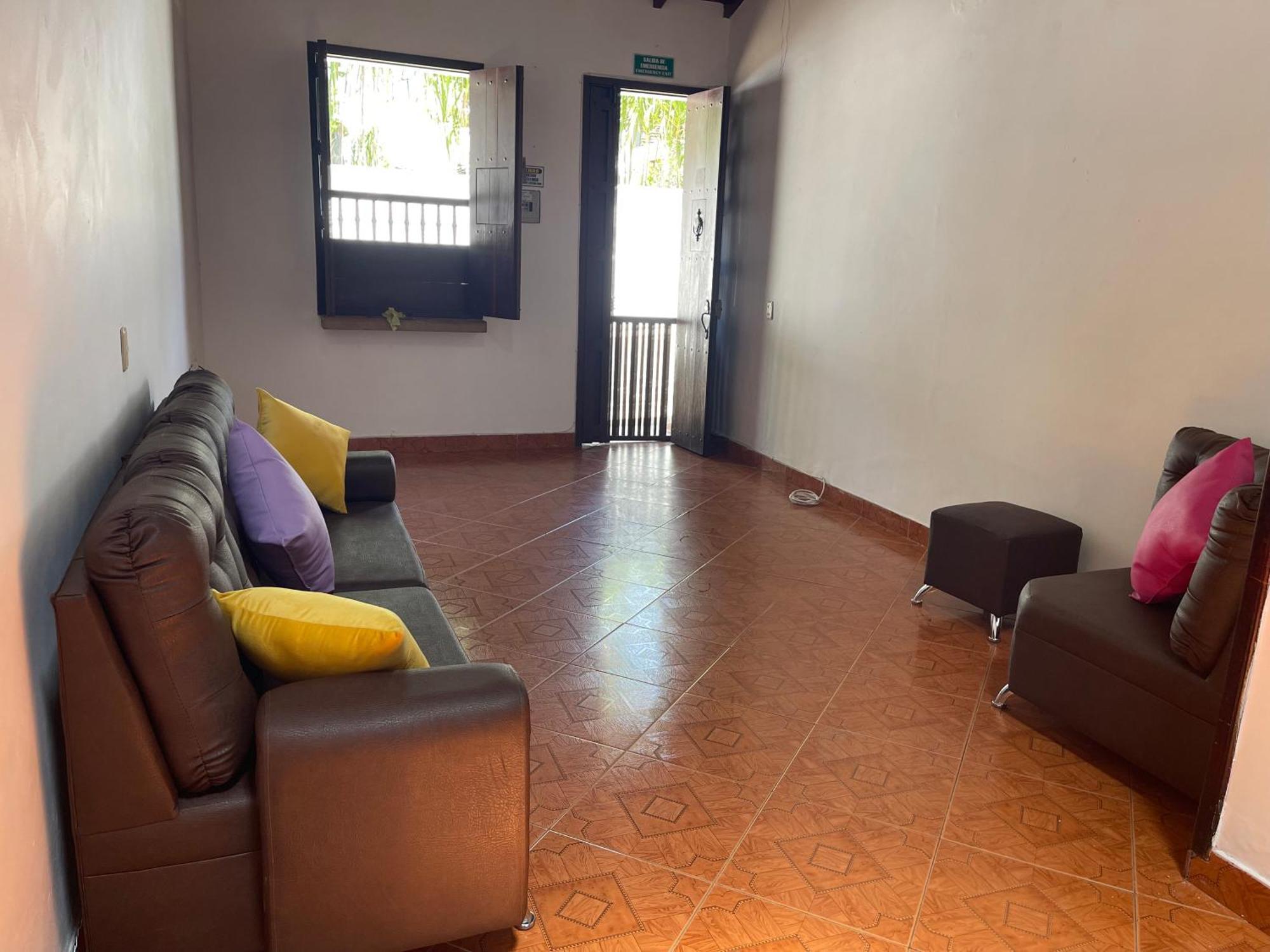 Hostel La Hormiga Баричара Экстерьер фото